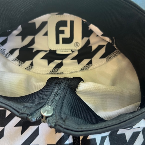 FootJoy Golf Jacket - Sz Small - Picture 3 of 5